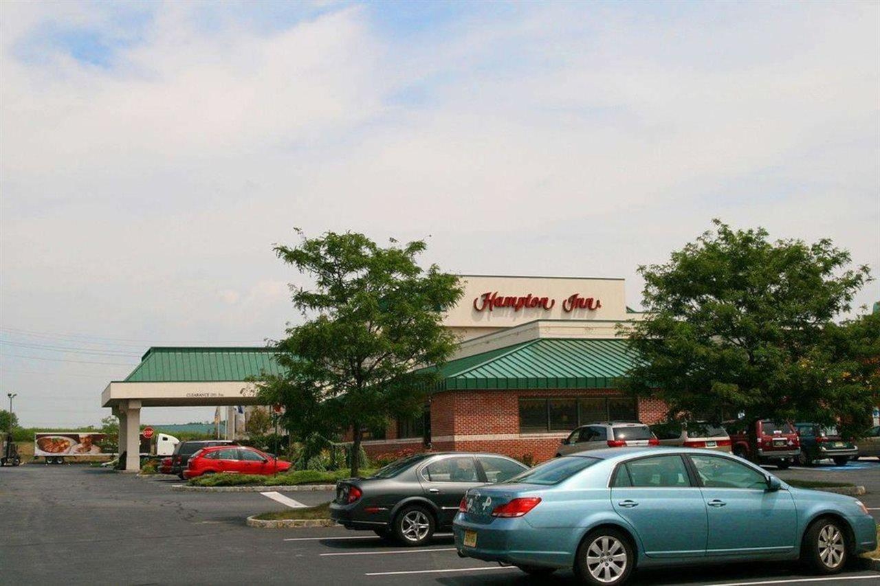Hampton Inn Flemington Ngoại thất bức ảnh