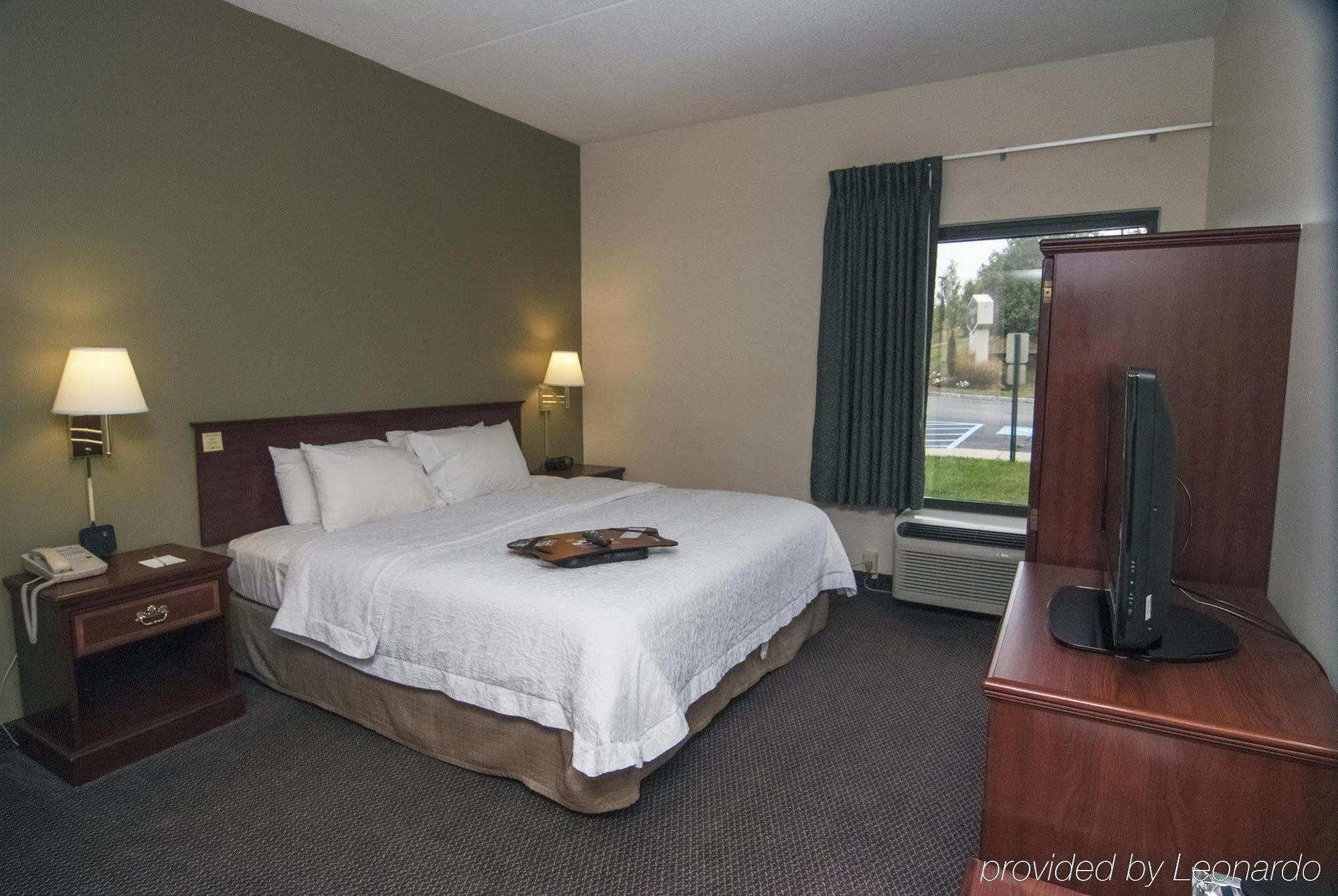 Hampton Inn Flemington Ngoại thất bức ảnh